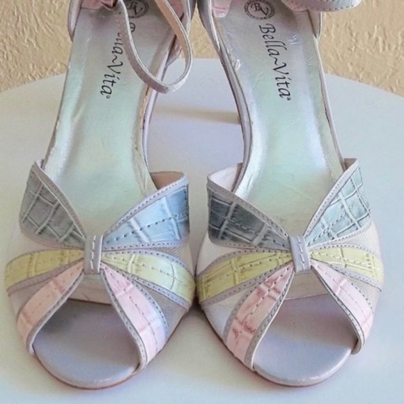 Bella Vita Shoes - Bella Vita Heels SZ 7N ankle strap kitten heel